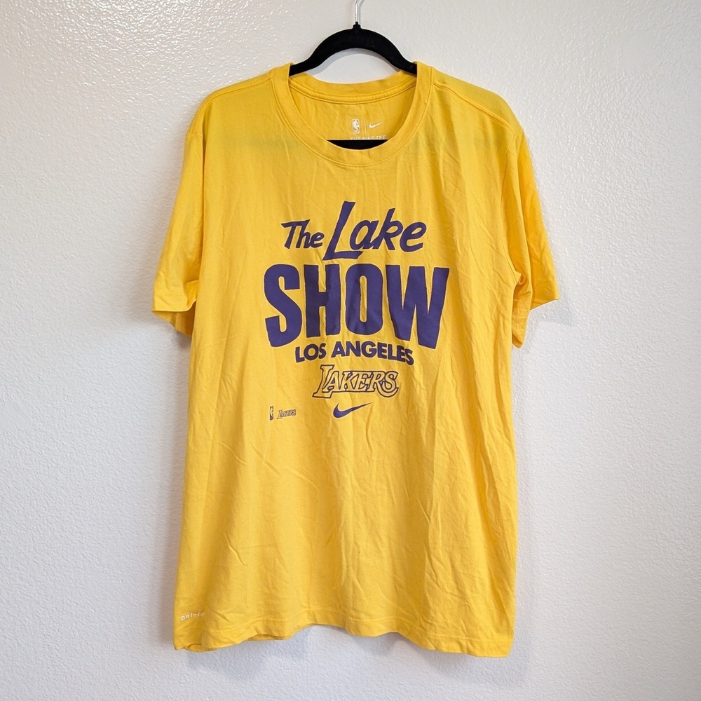 Nike NBA LA Lakers Dri Fit The Lake Show Graphic Short Sleeve T-Shirt‎ XL